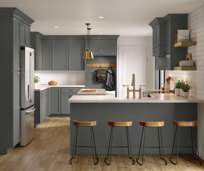 Casual Living with Painted and Birch Kitchen Cabinets - Aristokraft
